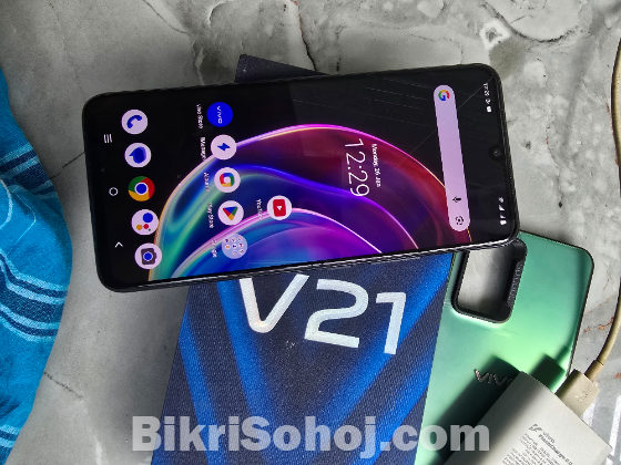 Vivo V21